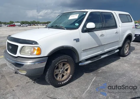 2003 Ford F-150 Lariat/Xlt from USA, damaged, VIN 1FTRW08L63KA98111